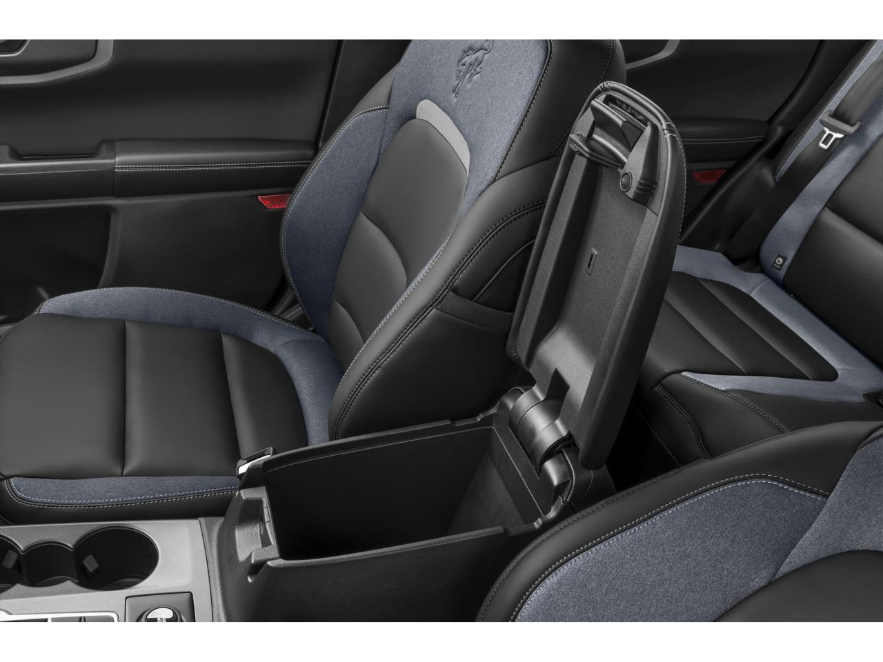 2026 Ford Bronco Sport Outer Banks 4X4 Photo