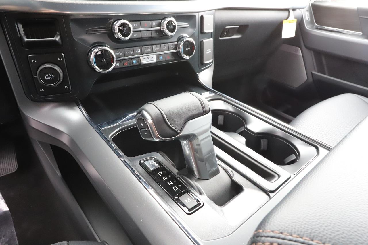 2026 Ford F-150 Lariat 4WD SuperCrew 5.5' Box Photo