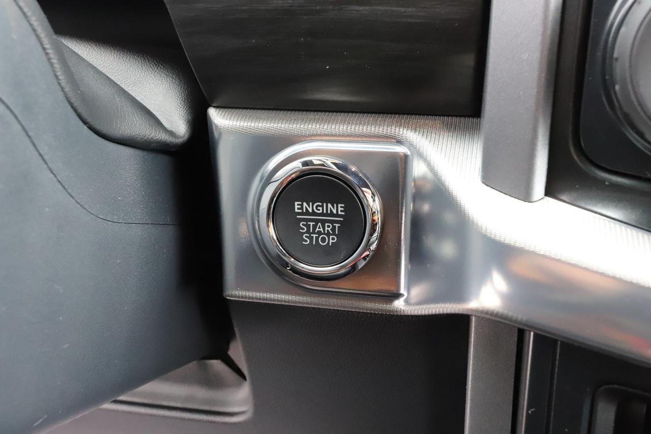 2026 Ford F-150 Lariat 4WD SuperCrew 5.5' Box Photo