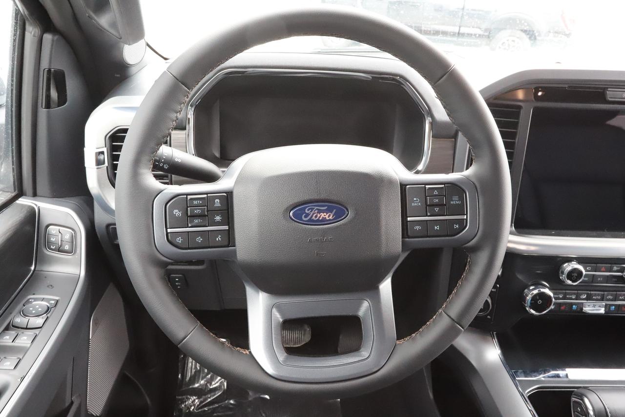 2026 Ford F-150 Lariat 4WD SuperCrew 5.5' Box Photo