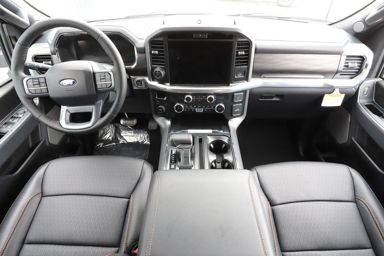 2026 Ford F-150 Lariat 4WD SuperCrew 5.5' Box Photo