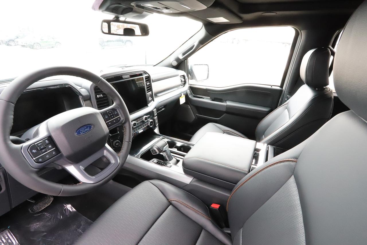 2026 Ford F-150 Lariat 4WD SuperCrew 5.5' Box Photo