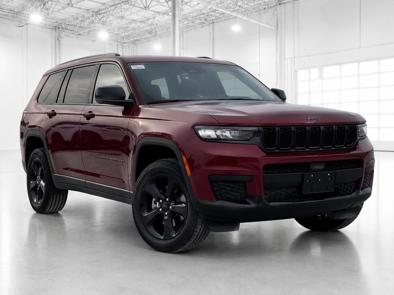 2025 Jeep Grand Cherokee L L ALTITUDE | Sunroof | 7-PASSENGER | Tow Pkg 4x4 Photo