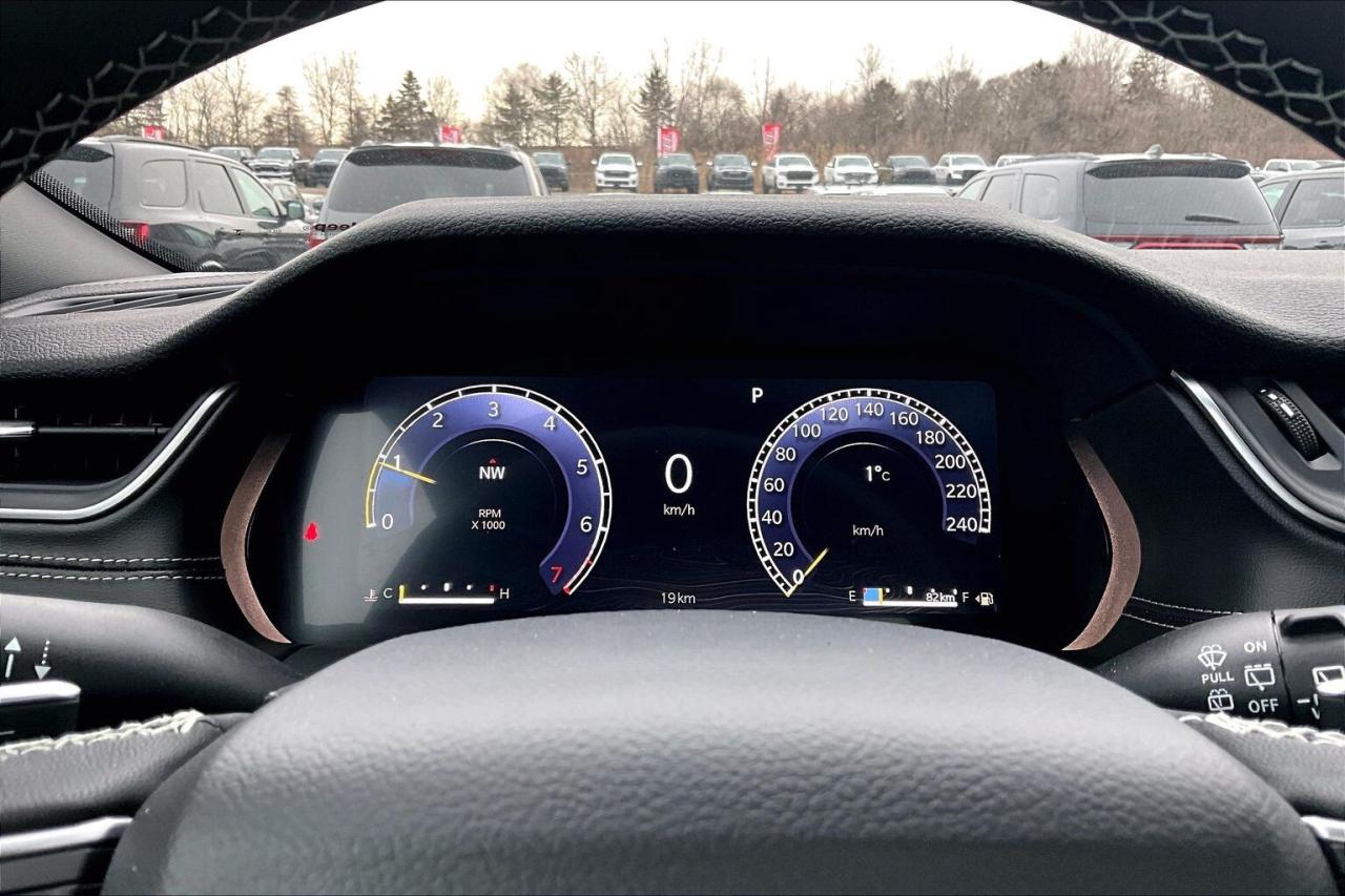 2025 Jeep Grand Cherokee L ALTITUDE 4X4 | Leather | Power Sunroof | Tow Pkg Photo