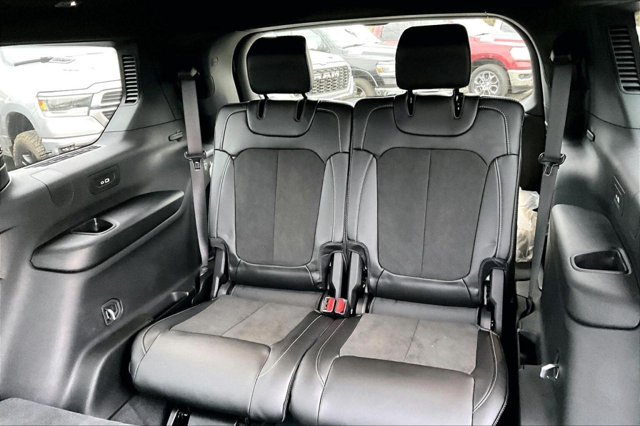 2025 Jeep Grand Cherokee L ALTITUDE 4X4 | Leather | Power Sunroof | Tow Pkg Photo