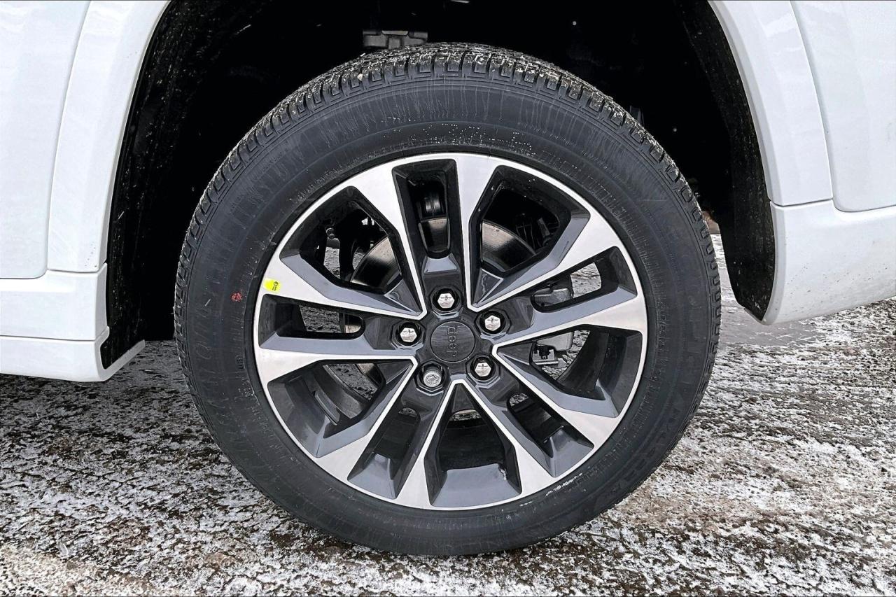 2025 Jeep Grand Cherokee OVERLAND | Pano Roof | Nappa Leather | Air Susp Photo