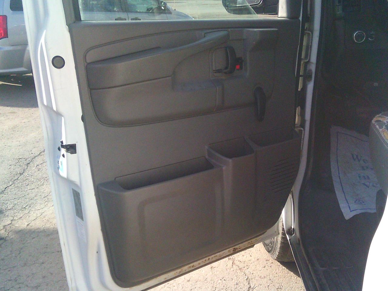 2012 Chevrolet Express RWD 1500 135 - Photo #10