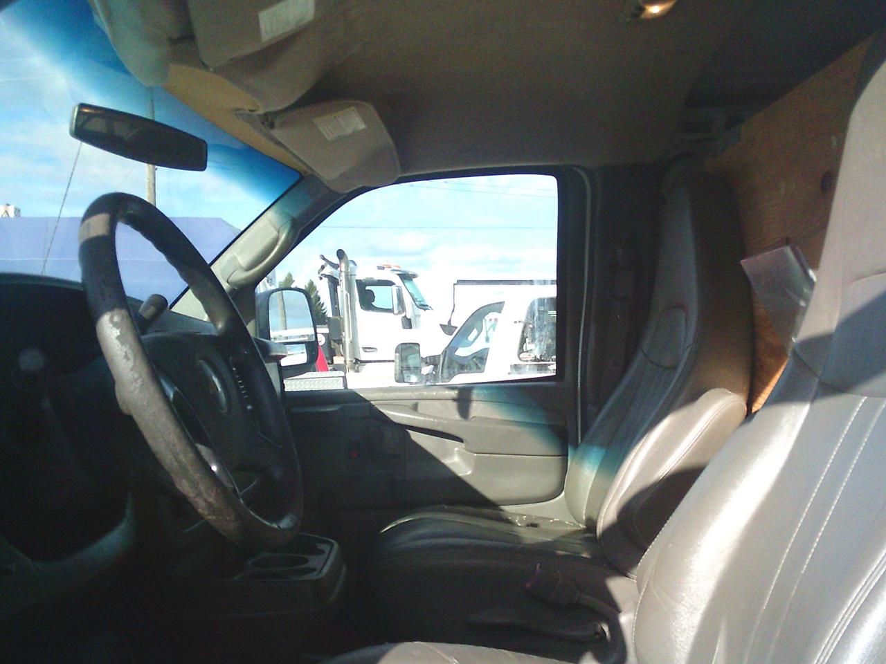 2012 Chevrolet Express RWD 1500 135 - Photo #11