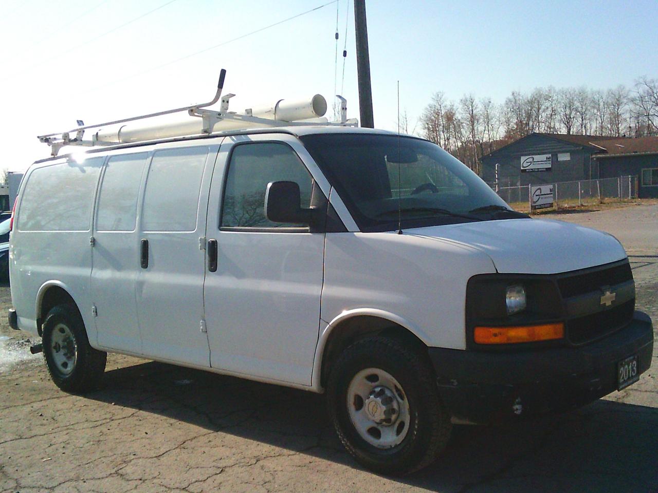 2013 Chevrolet Express RWD 2500 135 - Photo #2