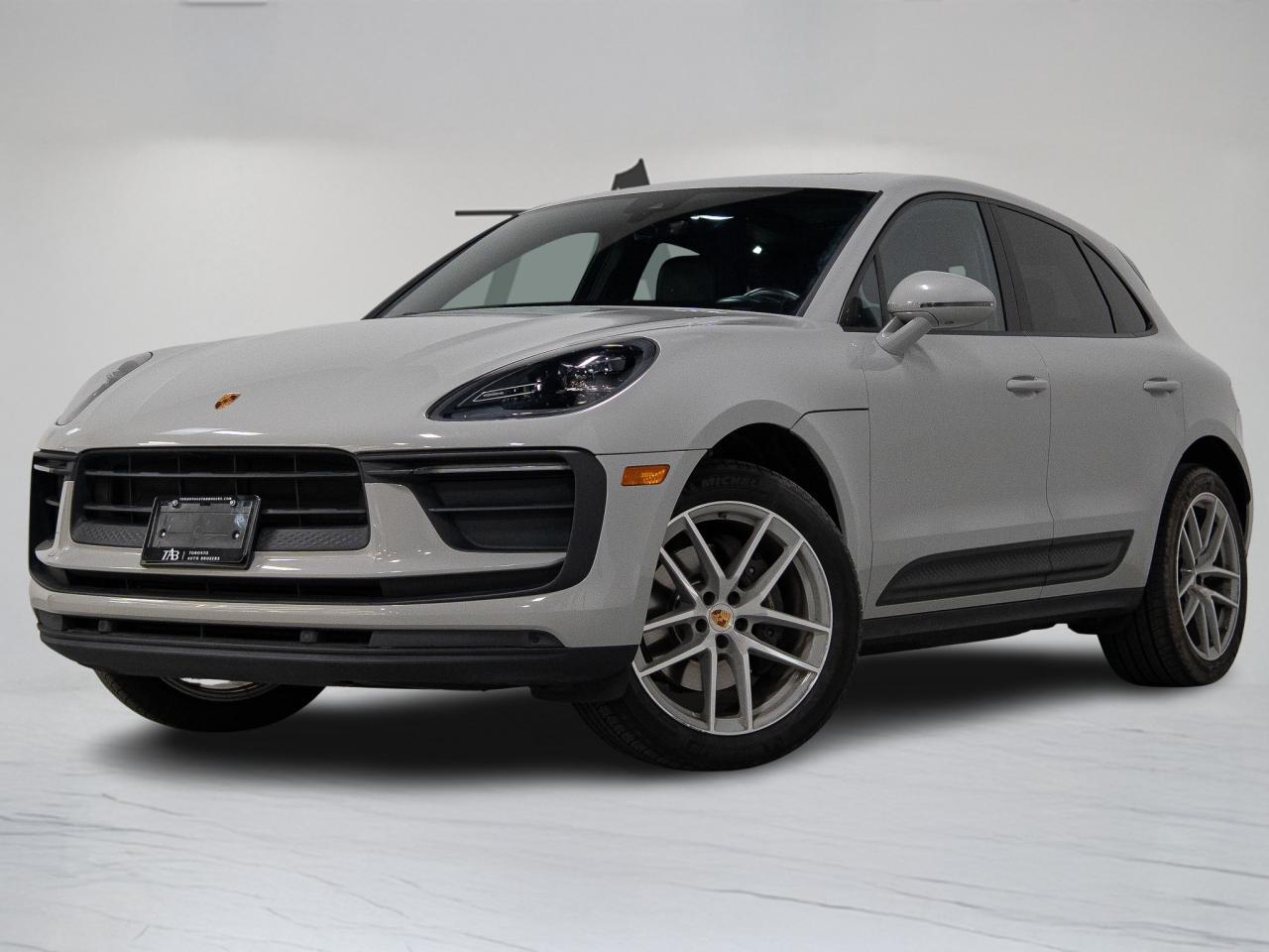 2022 Porsche Macan PANO | DUAL TONE INT | 20 IN Photo2