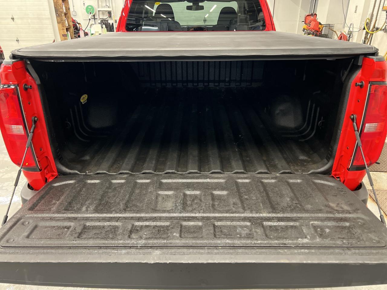 2019 Chevrolet Colorado ONLY 45,000KMS!| APPEARANCE PKG | ALLOYS |TONNEAU Photo