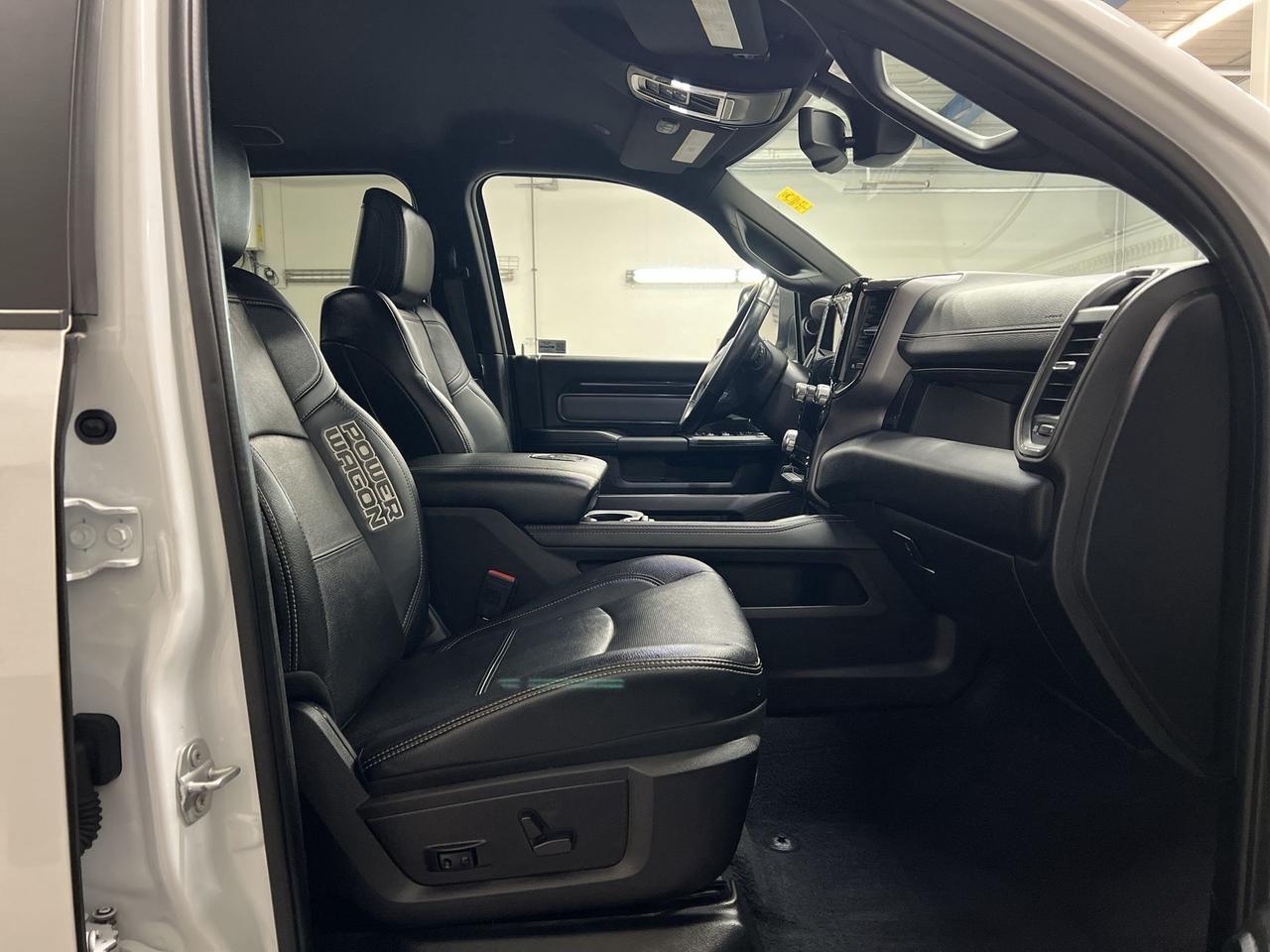 2022 RAM 2500 POWER WAGON 4X4 |6.4L HEMI | LEATHER | 12IN SCREEN Photo