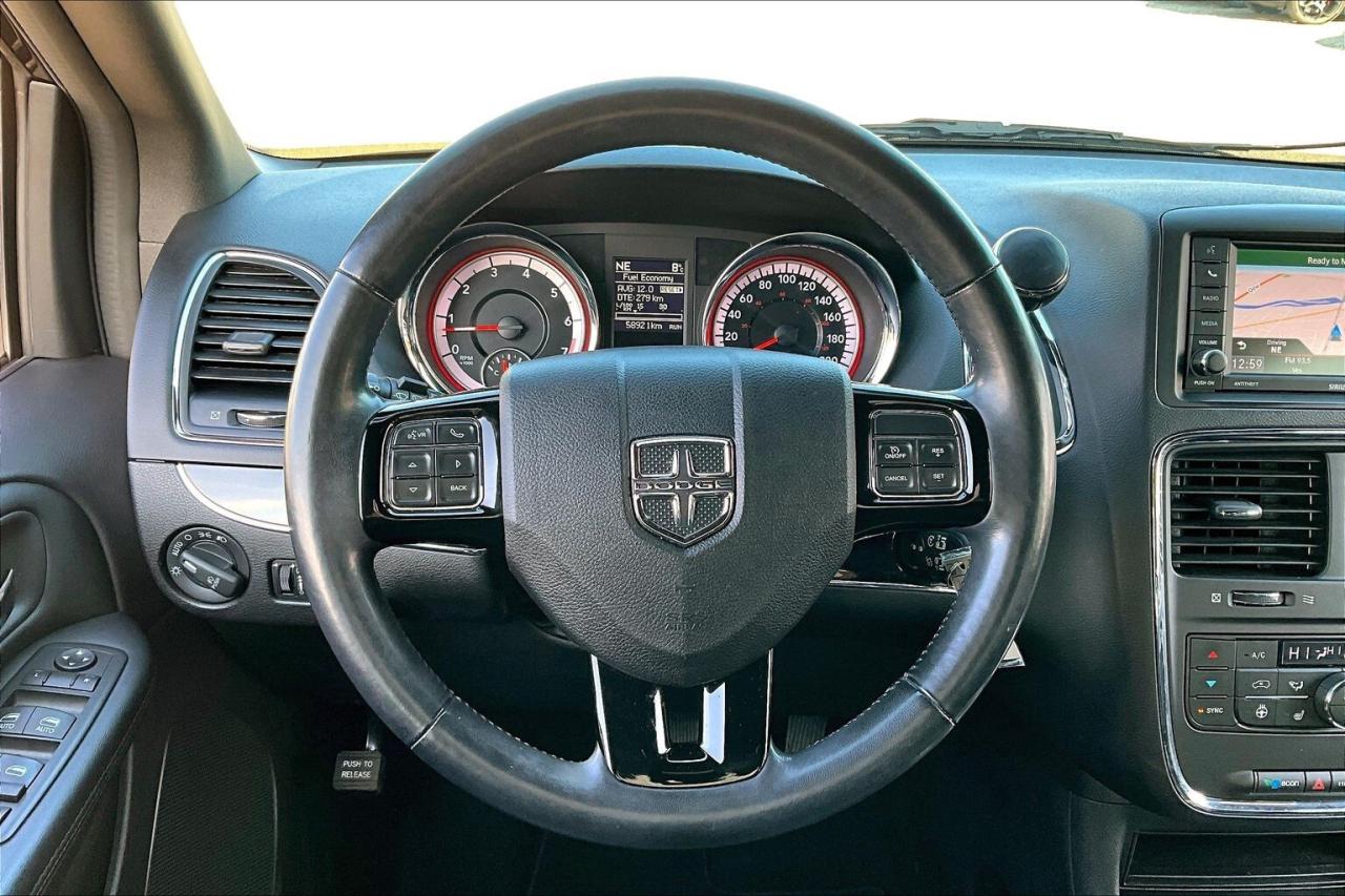 2019 Dodge Grand Caravan 35th Anniversary | Premium Pkg | DVD | FWD Photo4