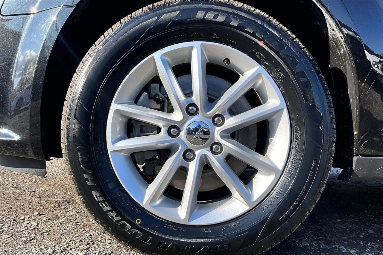 2019 Dodge Grand Caravan 35th Anniversary | Premium Pkg | DVD | FWD Photo