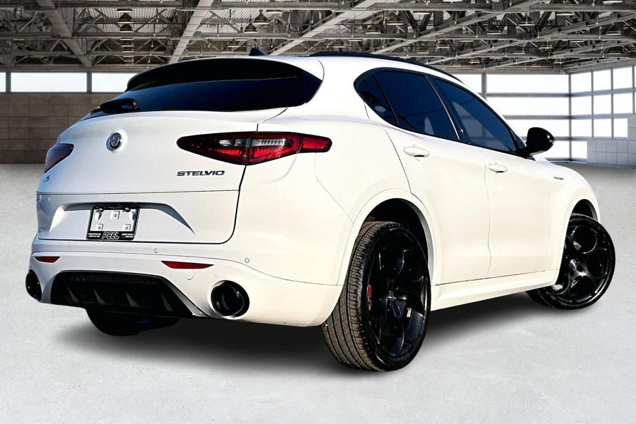 2022 Alfa Romeo Stelvio Veloce | Premium Leather | Harman Kardon | AWD Photo