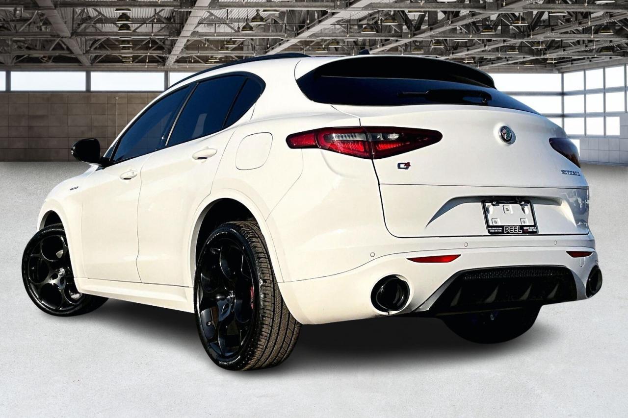 2022 Alfa Romeo Stelvio Veloce | Premium Leather | Harman Kardon | AWD Photo