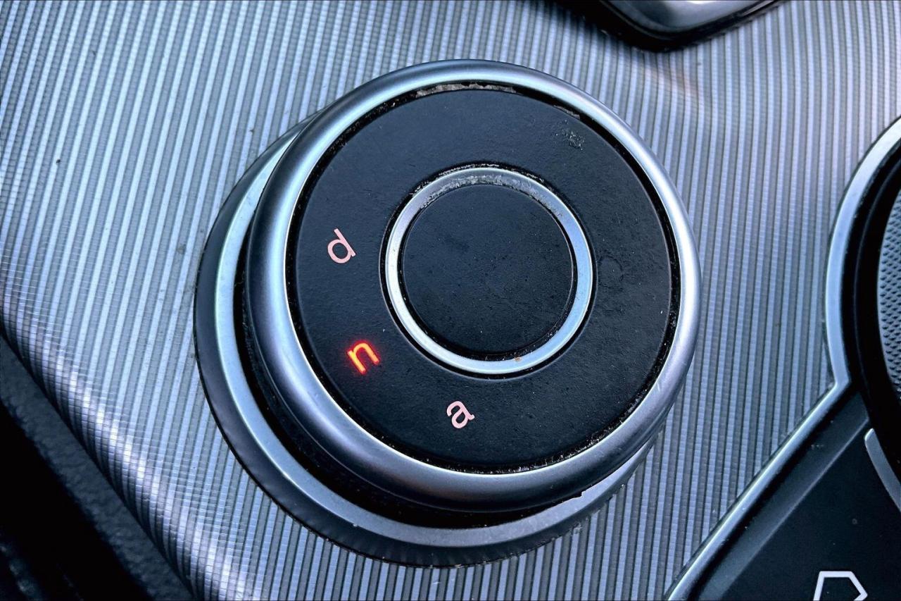 2022 Alfa Romeo Stelvio Veloce | Premium Leather | Harman Kardon | AWD Photo