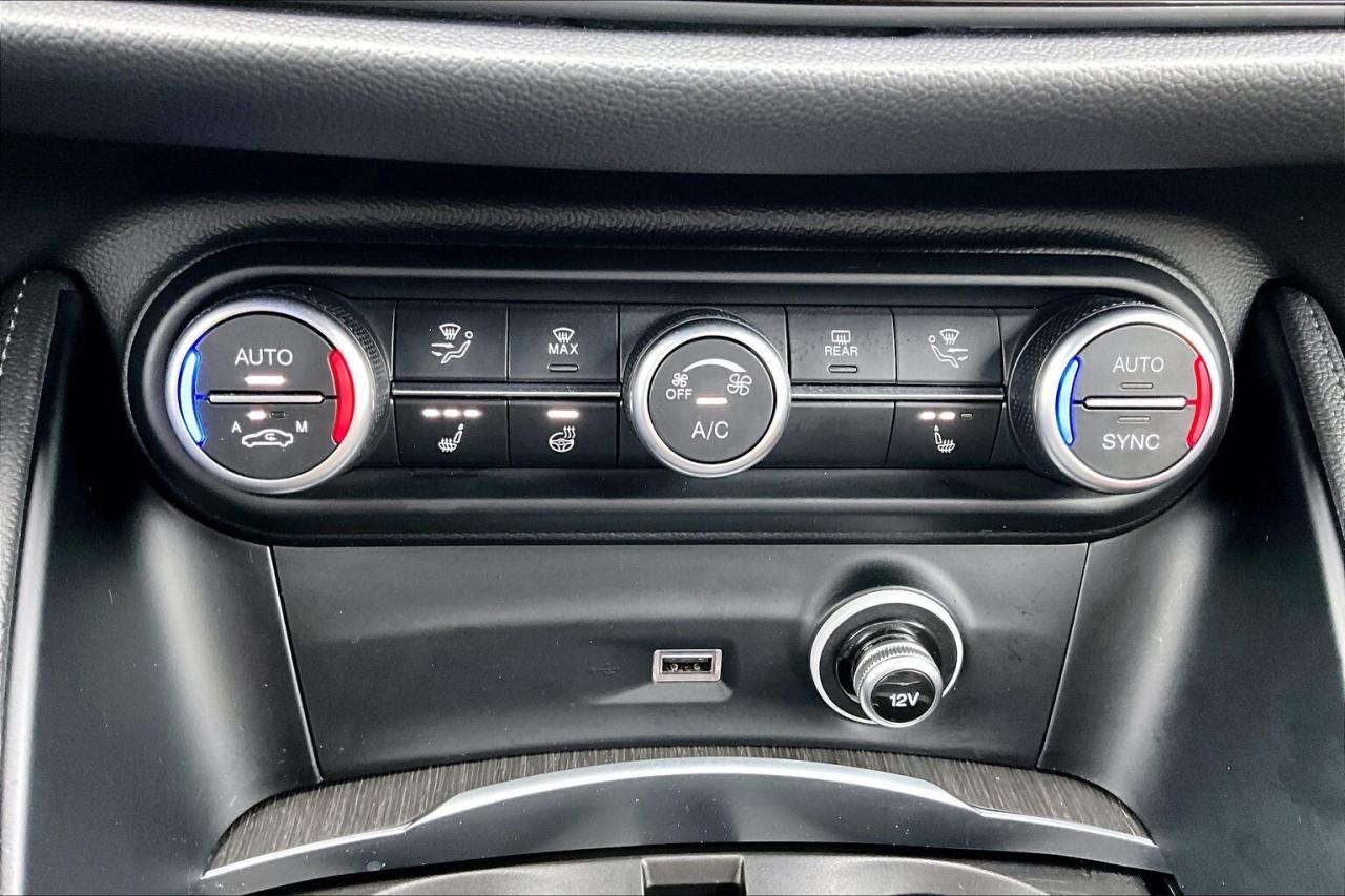 2022 Alfa Romeo Stelvio Ti | Active Assist Plus Pkg | Harman Kardon | AWD Photo