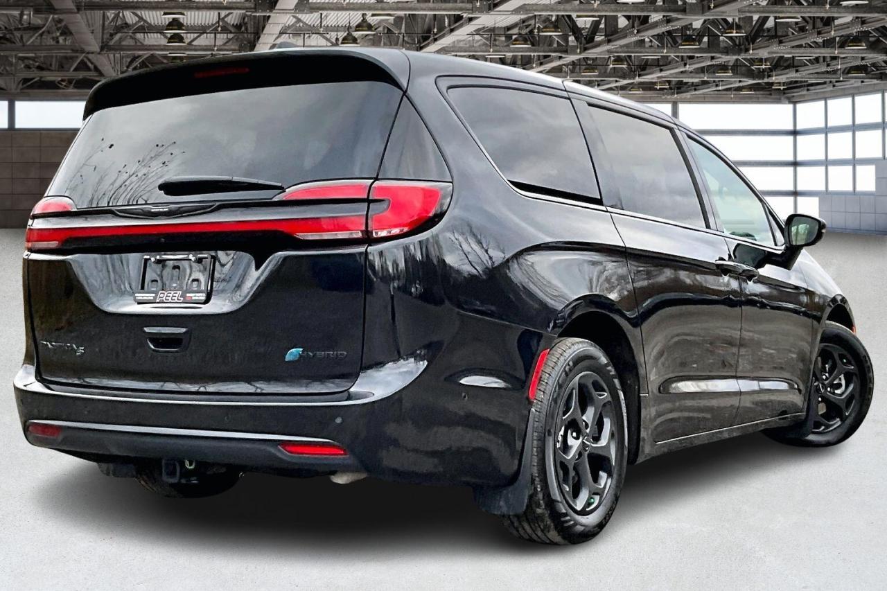 2023 Chrysler Pacifica Hybrid Limited PHEV S Appearance | Theatre Grp | FWD Photo