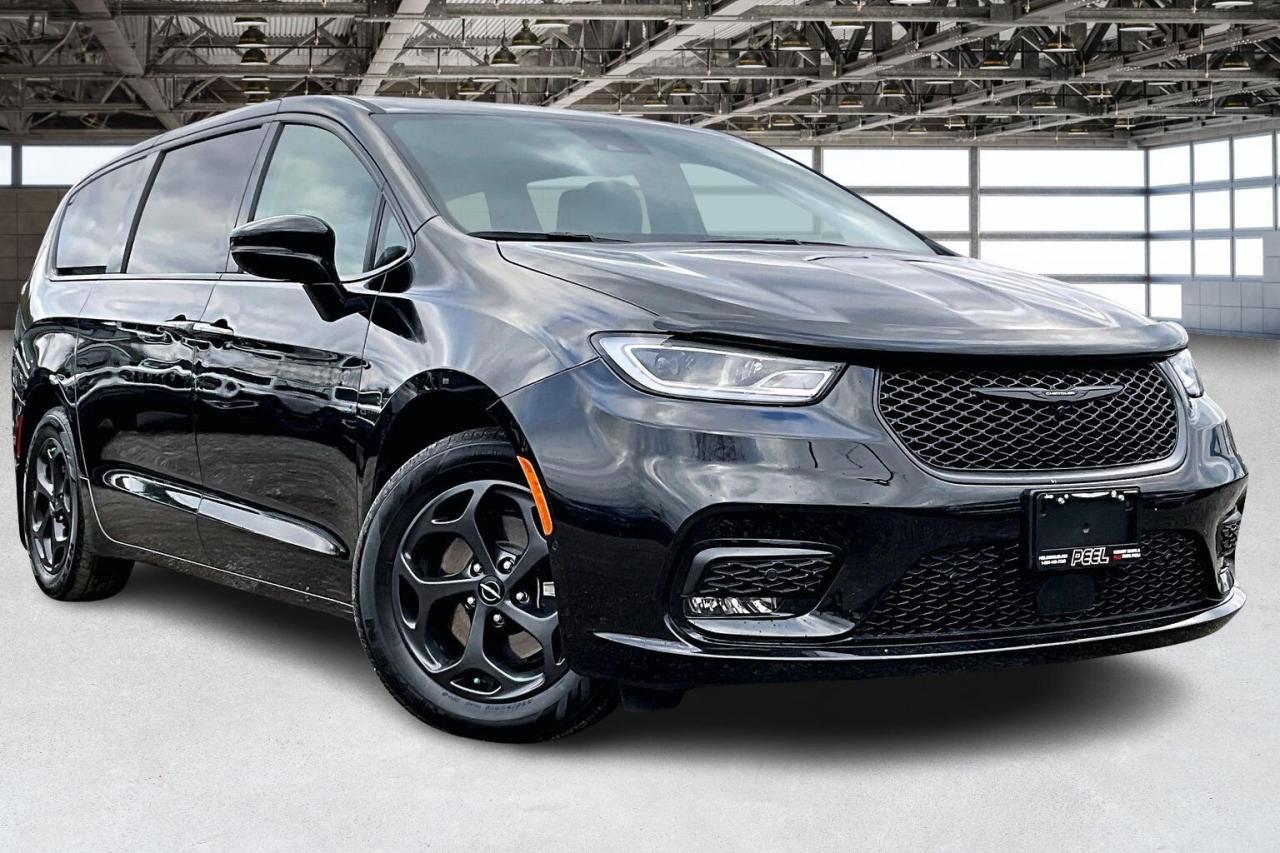 2023 Chrysler Pacifica Hybrid Limited PHEV S Appearance | Theatre Grp | FWD Photo