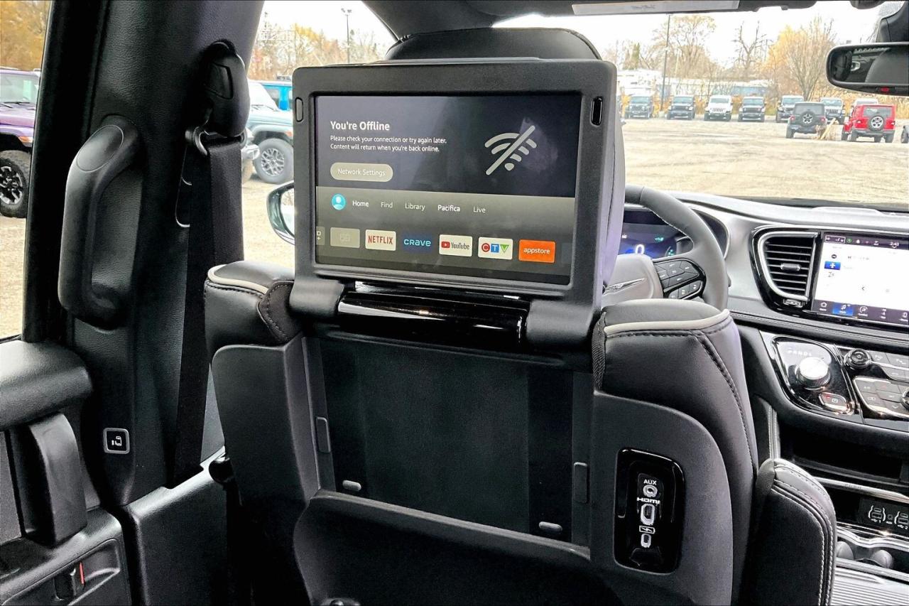 2023 Chrysler Pacifica Hybrid Limited PHEV S Appearance | Theatre Grp | FWD Photo