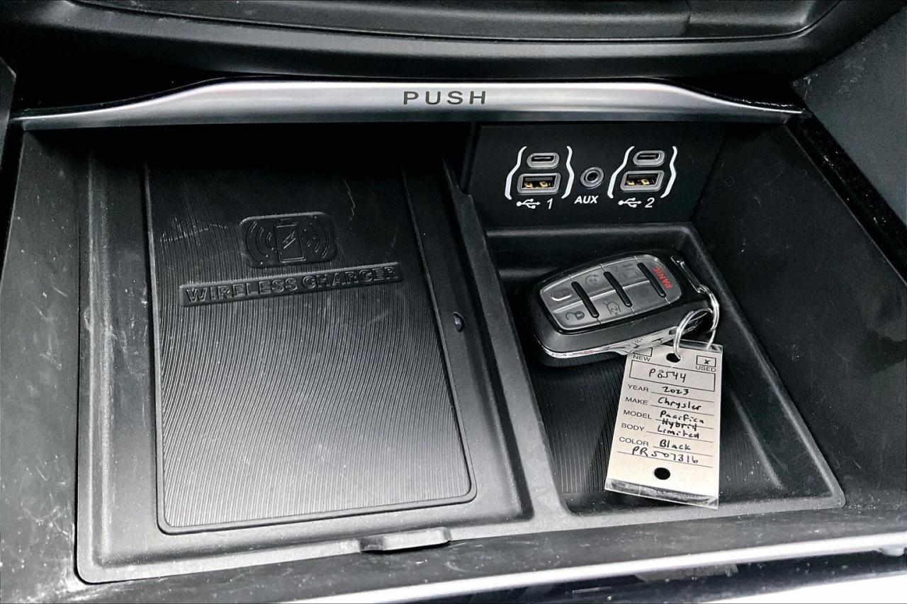 2023 Chrysler Pacifica Hybrid Limited PHEV S Appearance | Theatre Grp | FWD Photo