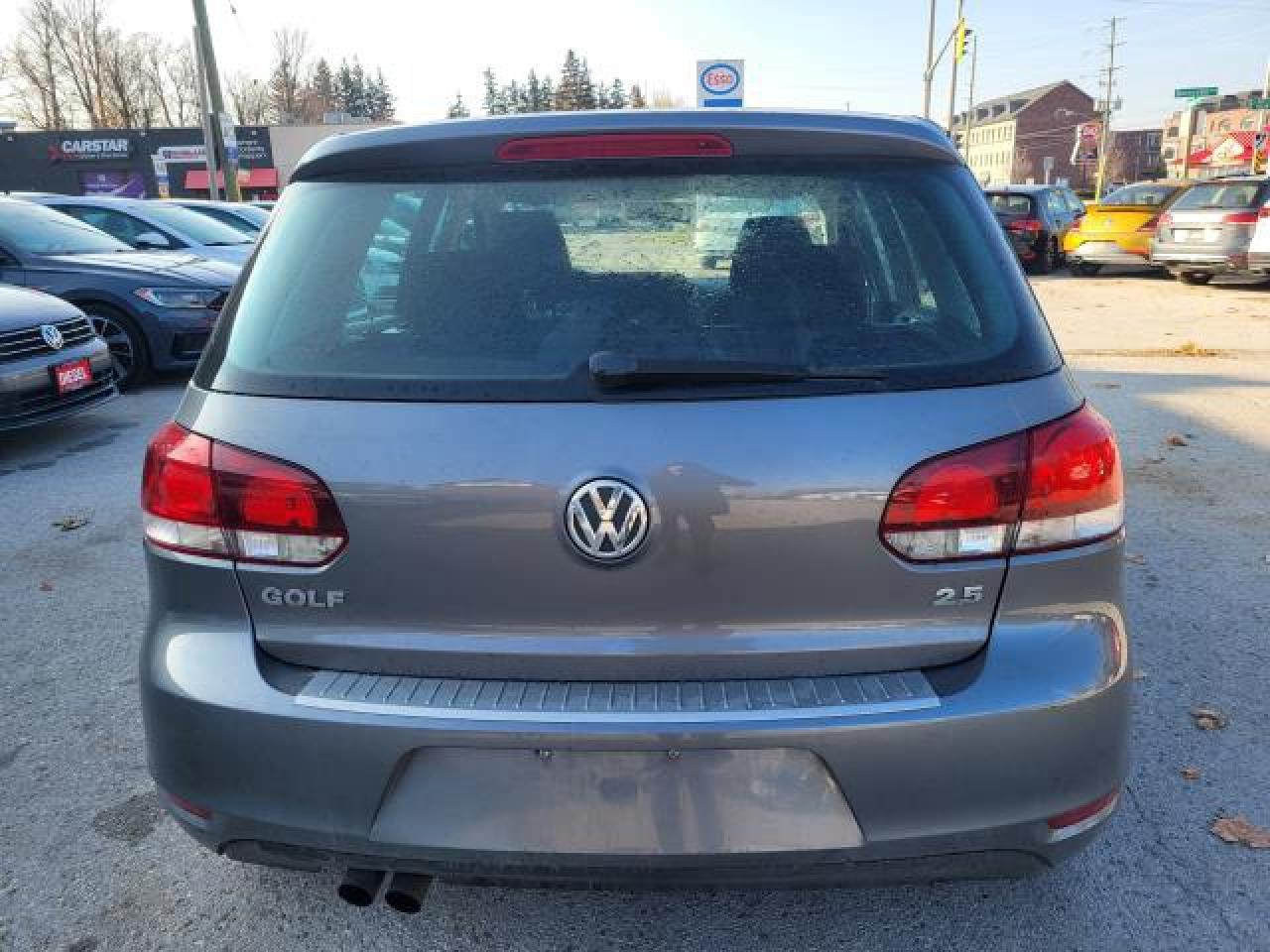 2013 Volkswagen Golf TRENDLINE Photo3