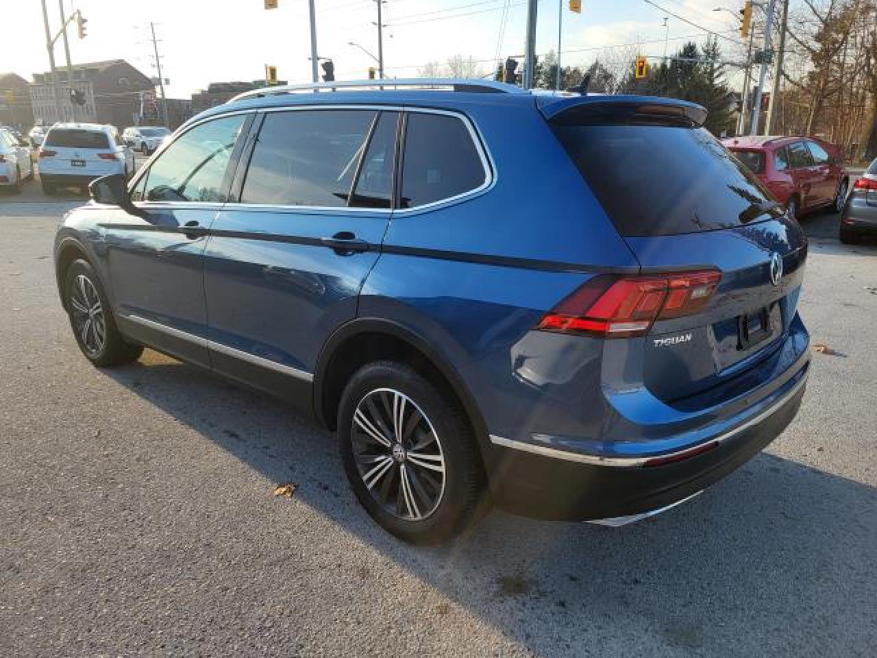 2018 Volkswagen Tiguan Highline Photo4