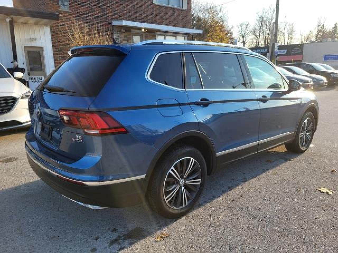2018 Volkswagen Tiguan Highline Photo2