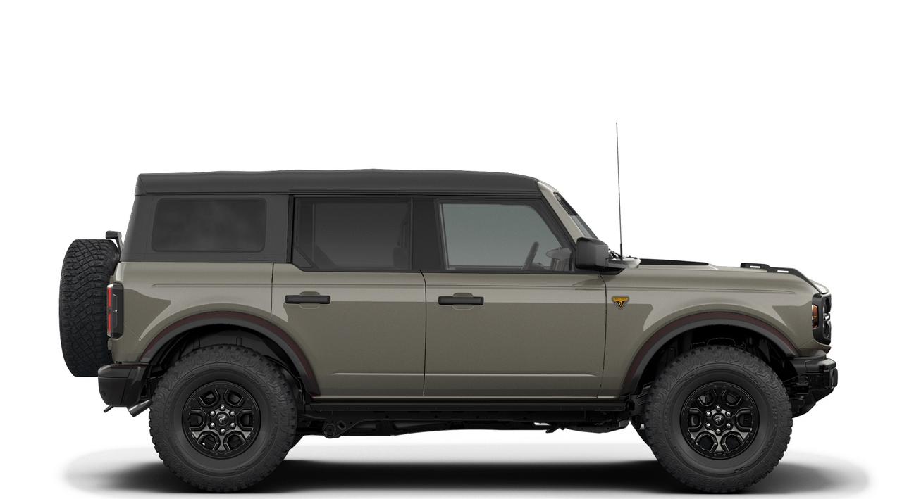 2026 Ford Bronco Badlands Photo4