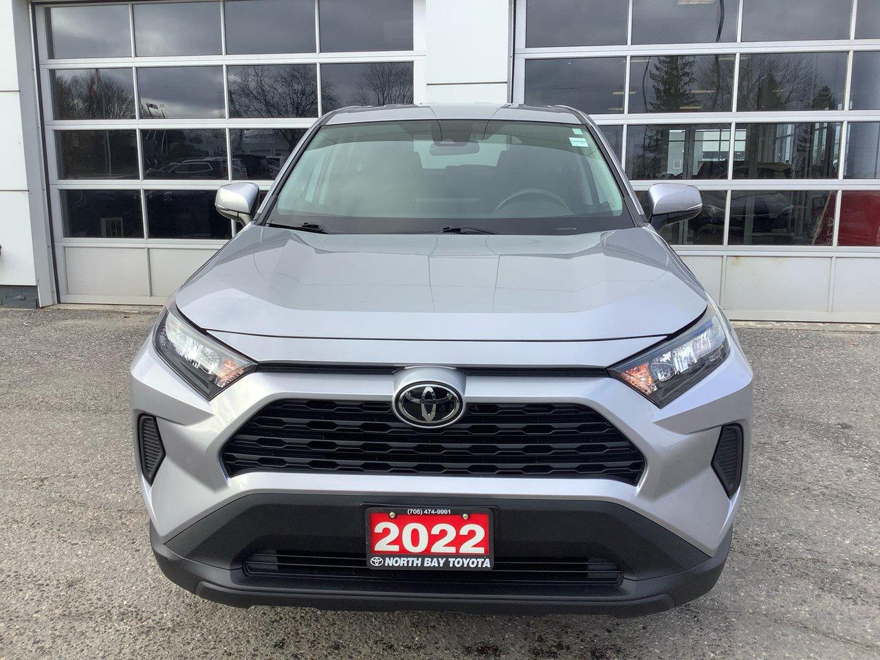 2022 Toyota RAV4 LE AWD Photo0