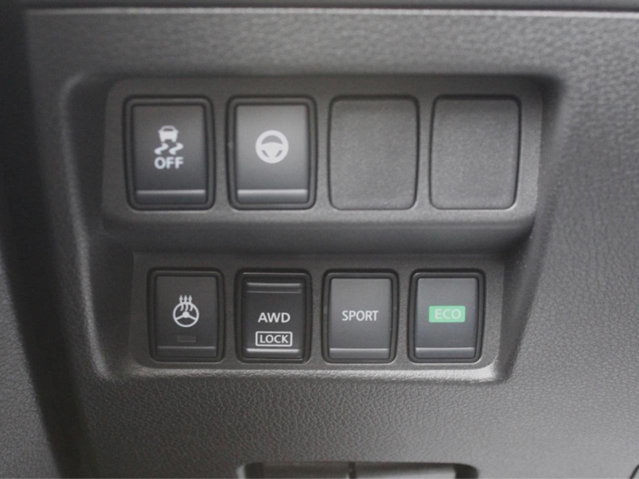 2023 Nissan Qashqai SV AWD  - Sunroof -  Heated Seats Photo