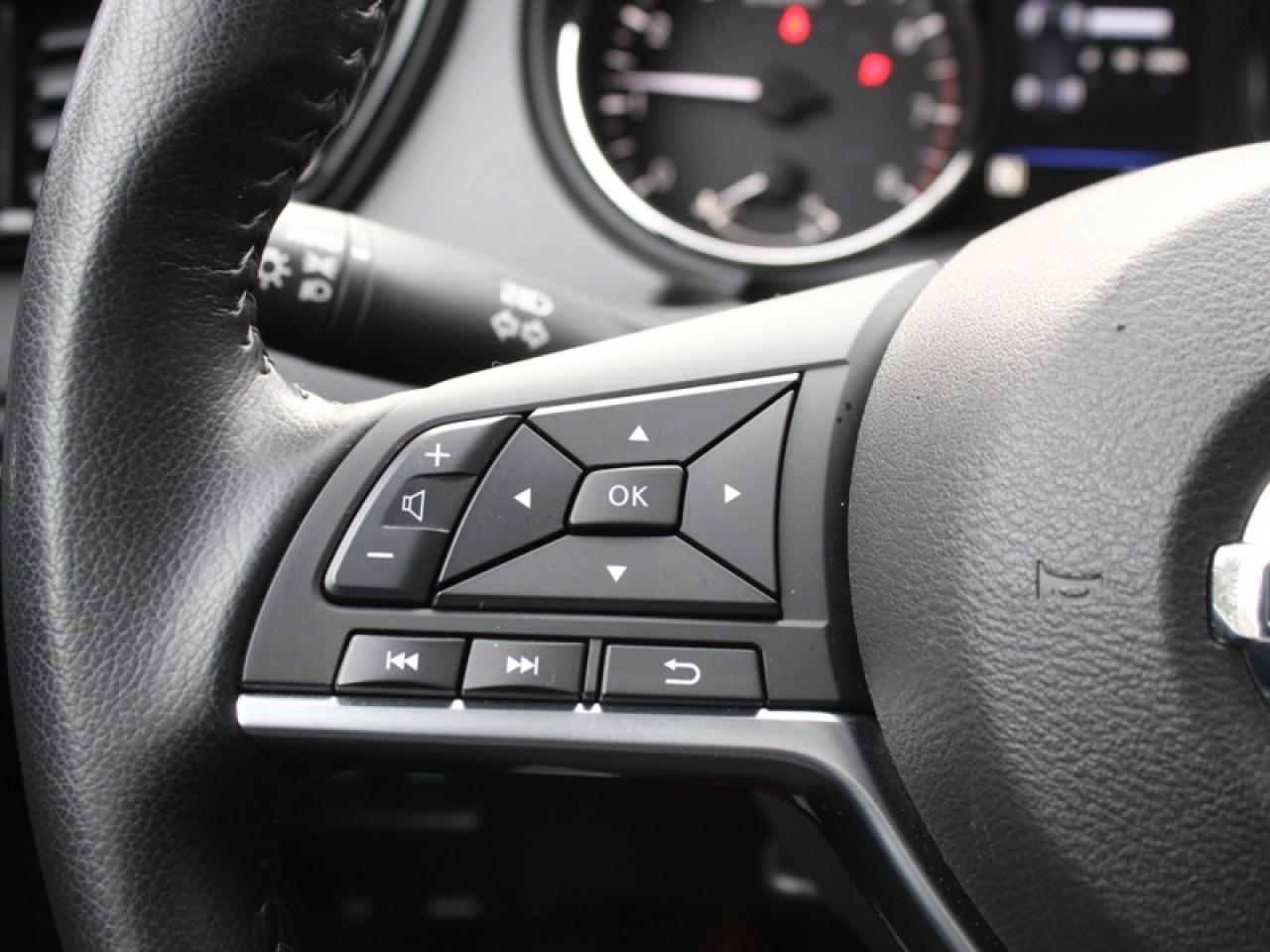 2023 Nissan Qashqai SV AWD  - Sunroof -  Heated Seats Photo