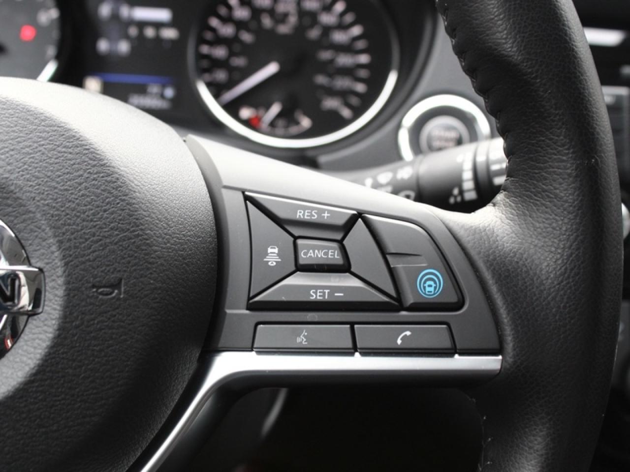 2023 Nissan Qashqai SV AWD  - Sunroof -  Heated Seats Photo