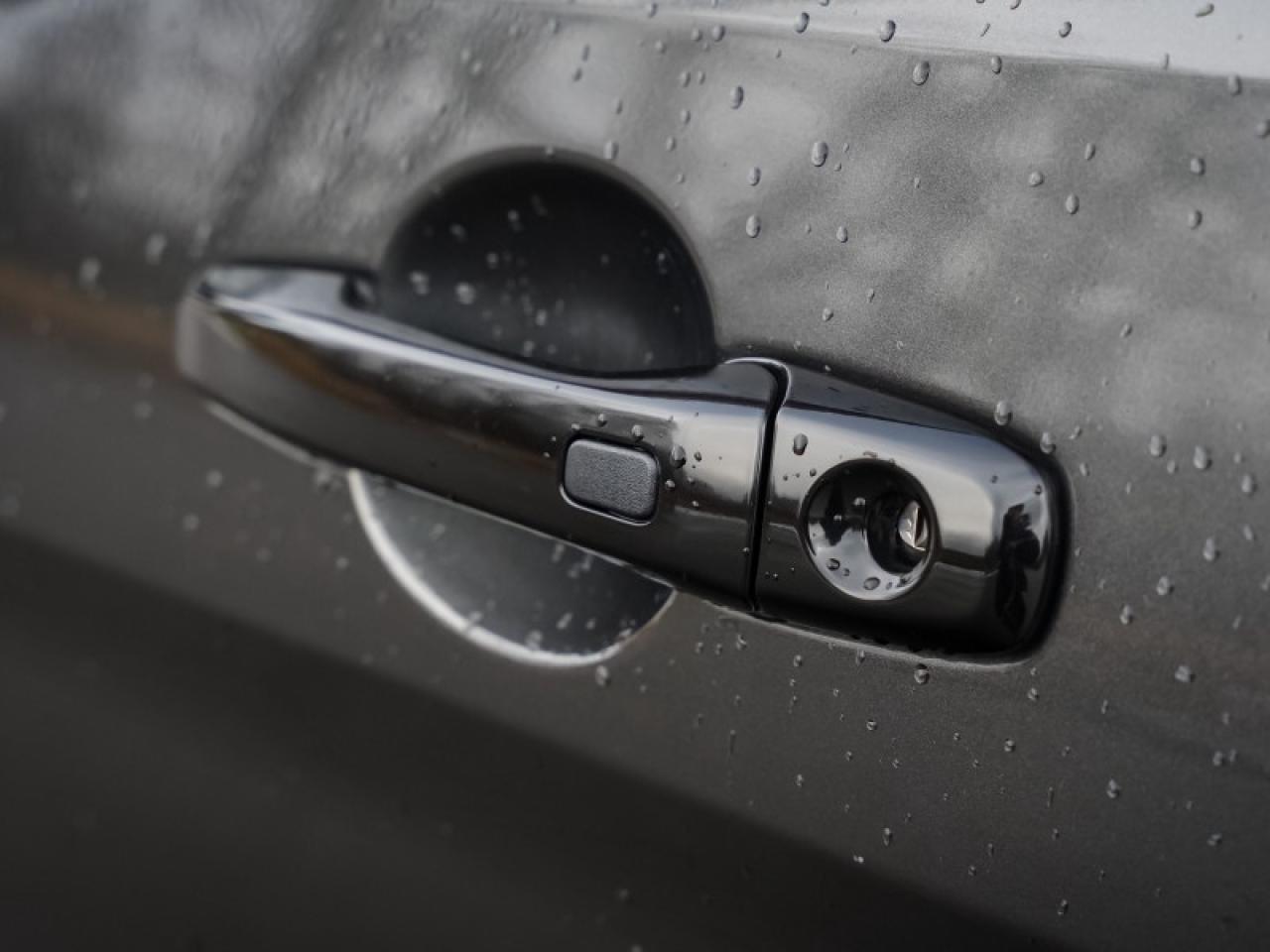 2018 Ford Explorer Sport  - Navigation -  Leather Seats - $203 B/W Photo