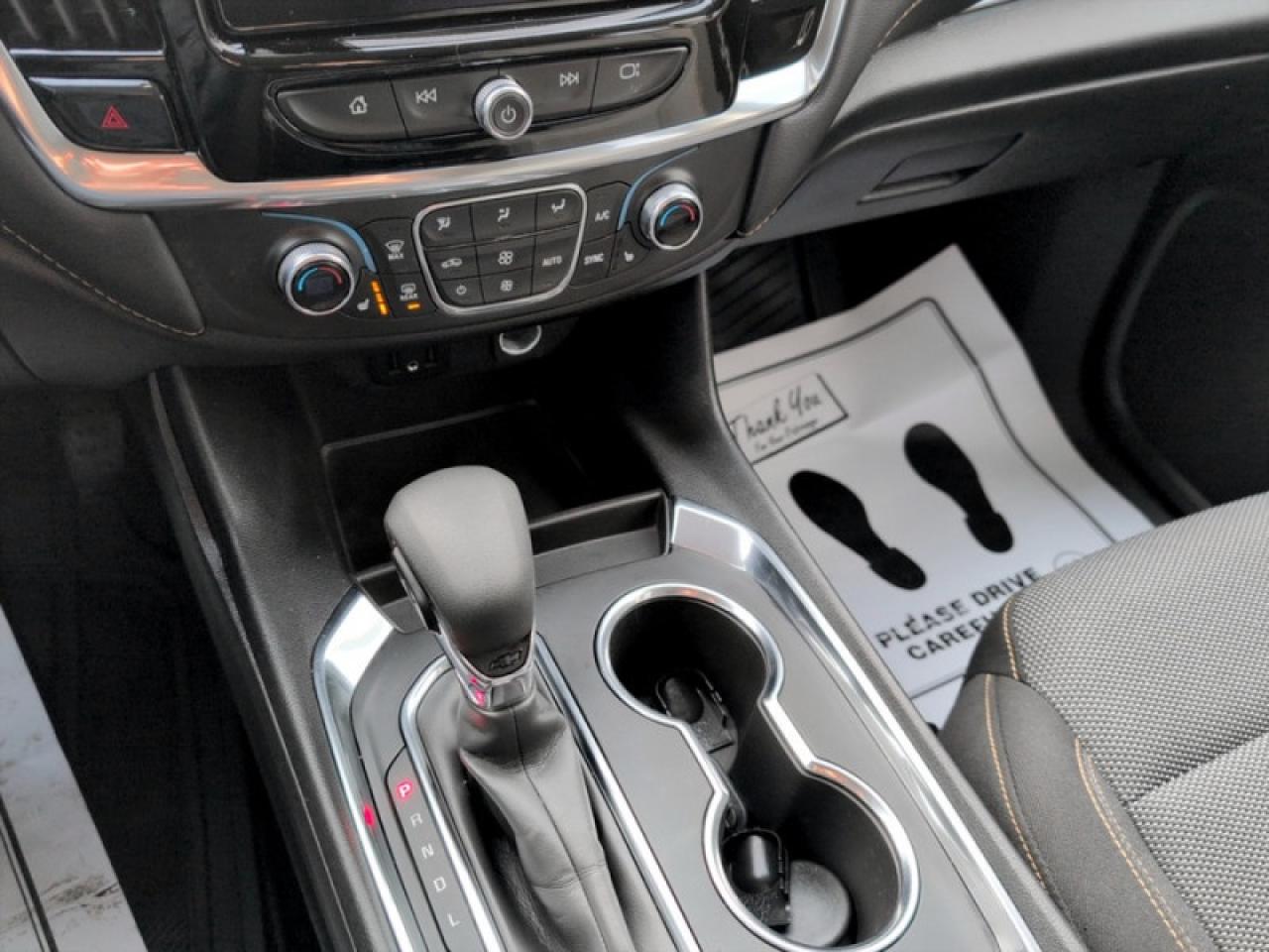 2021 Chevrolet Traverse LT  **CLEAN CARFAX - AWD** Photo