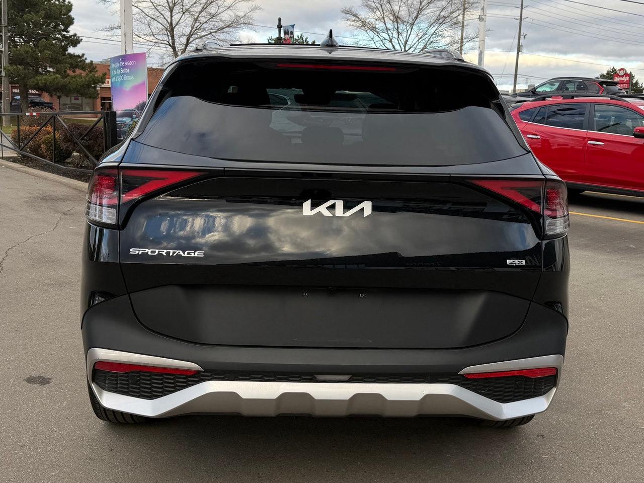 2024 Kia Sportage EX Pkg.   2,500lbs Towing Capacity   Heated Seats Photo