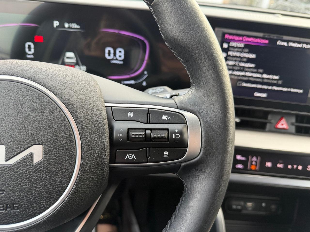 2024 Kia Sportage EX Pkg.   2,500lbs Towing Capacity   Heated Seats Photo