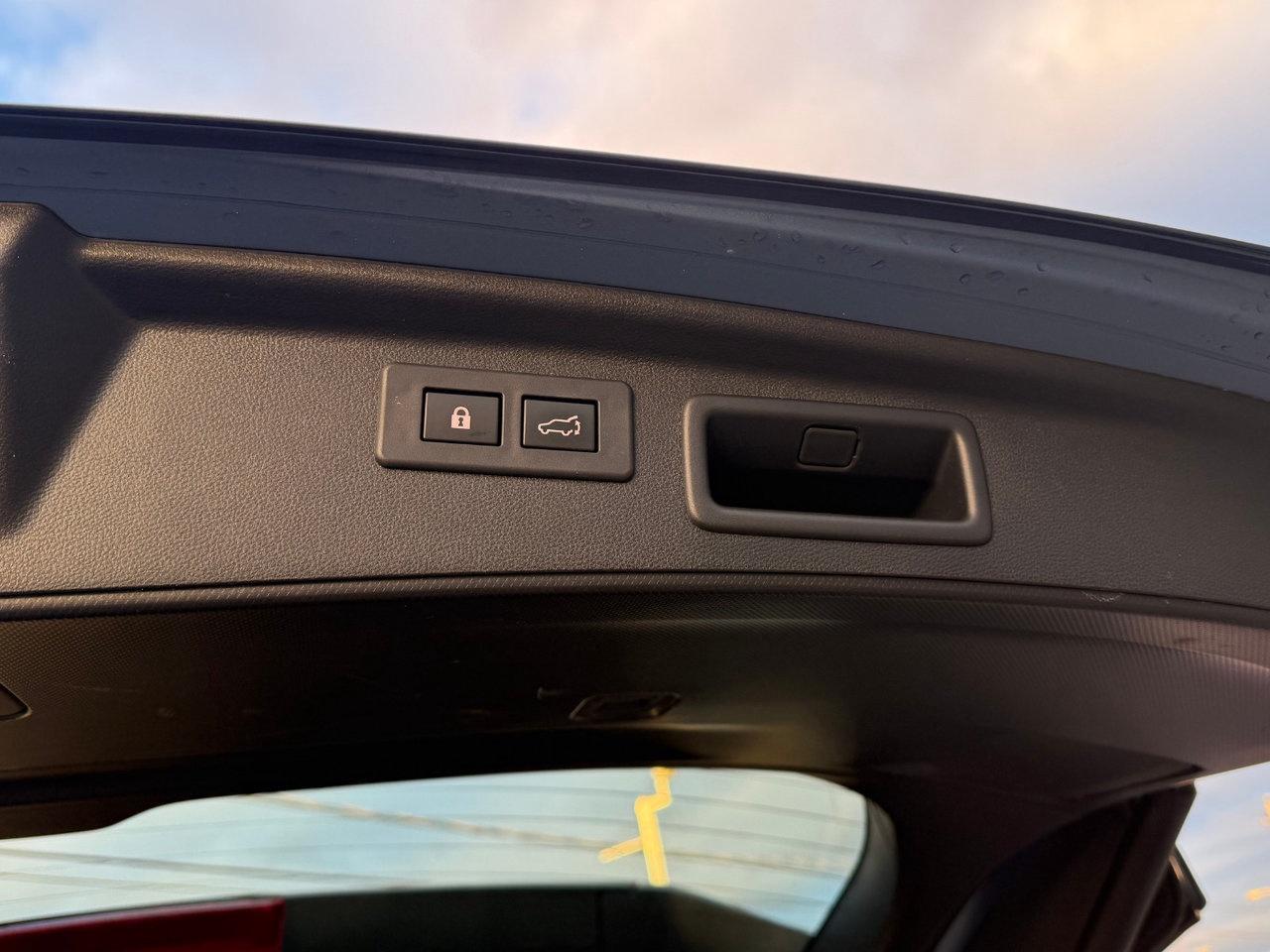 2022 Subaru Forester Limited Pkg.   Heated Seats   GPS Navigation Photo