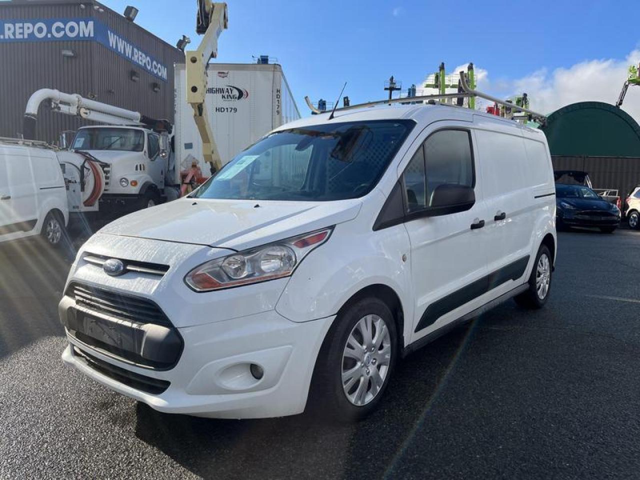Used 2017 Ford Transit Connect Cargo Van XLT LWB With Ladder Rack for sale in Burnaby, BC