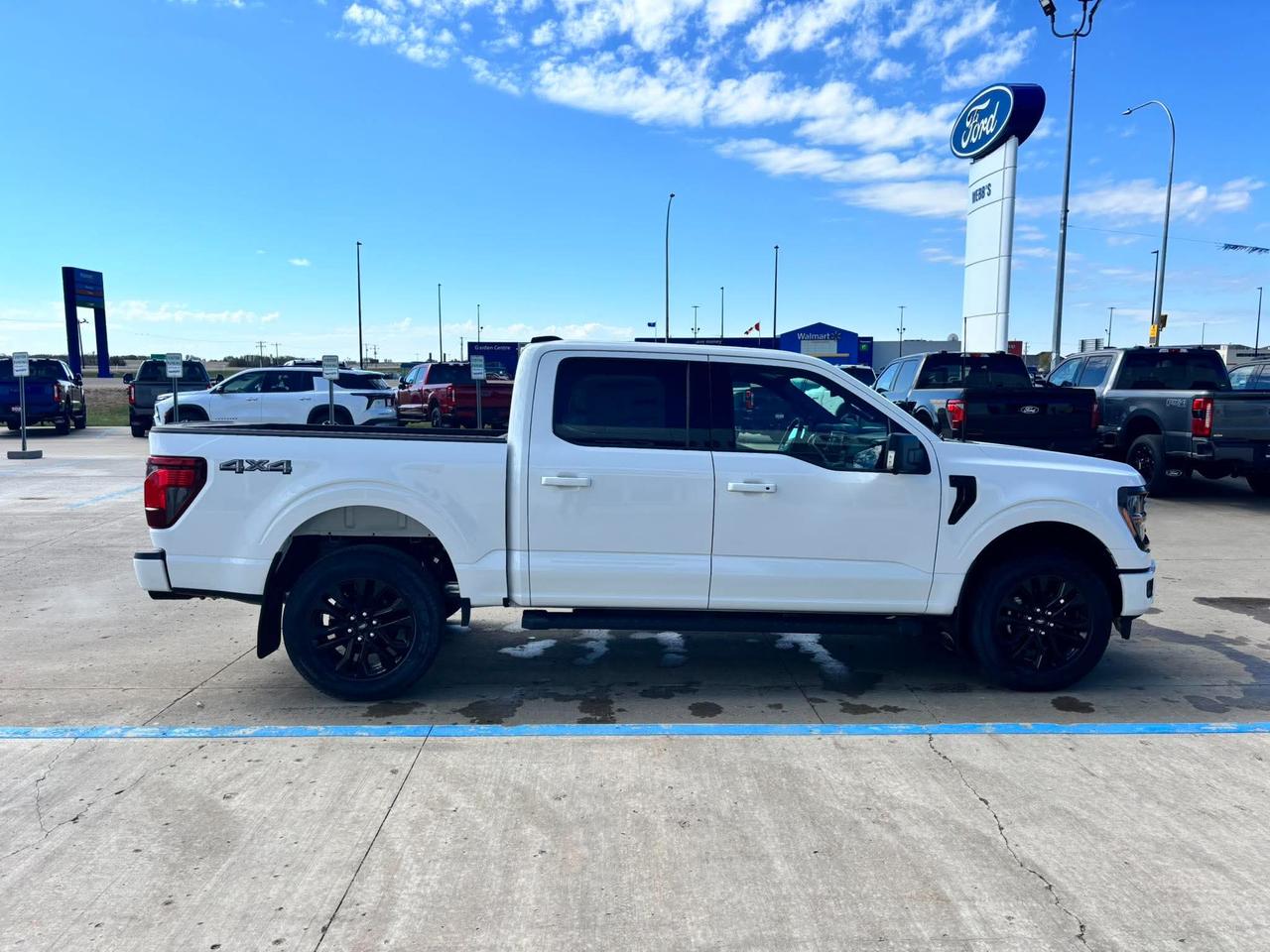 2026 Ford F-150 XLT 4WD SuperCrew 5.5' Box Photo2