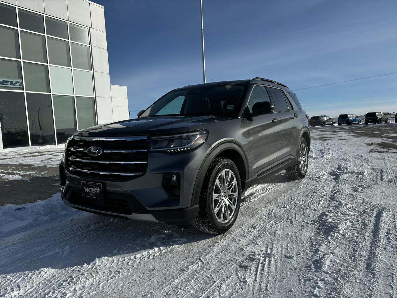 2026 Ford Explorer Active w/200A Pkg 4WD Photo0