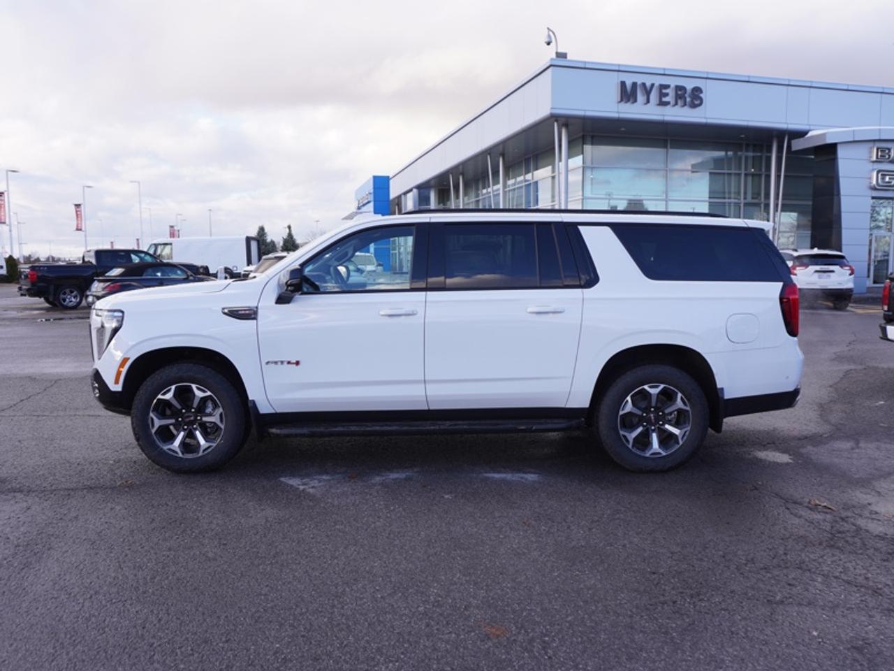 2026 GMC Yukon XL AT4  - Sunroof Photo
