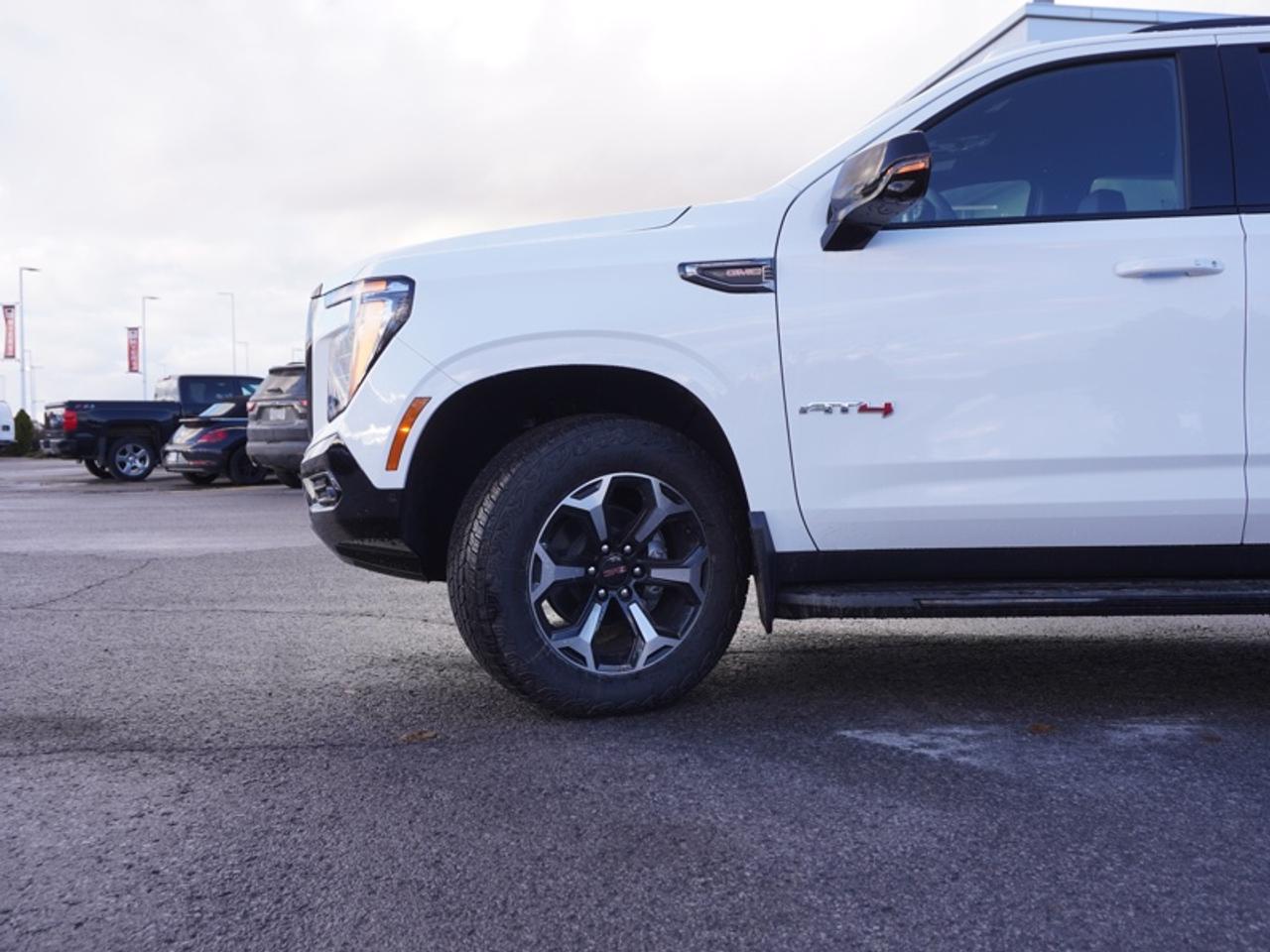2026 GMC Yukon XL AT4  - Sunroof Photo