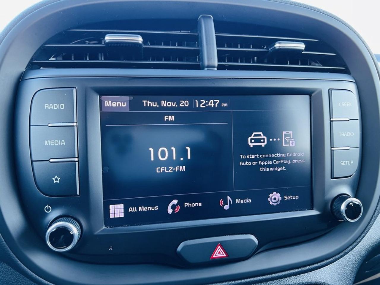 2022 Kia Soul LX Photo