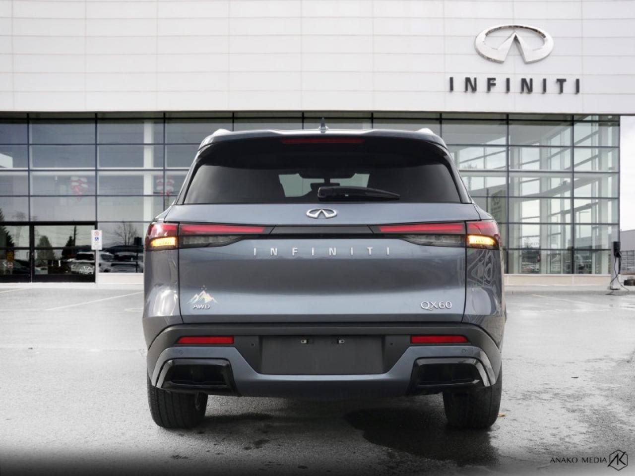 2023 Infiniti QX60 LUXE  - Certified - Leather Seats Photo