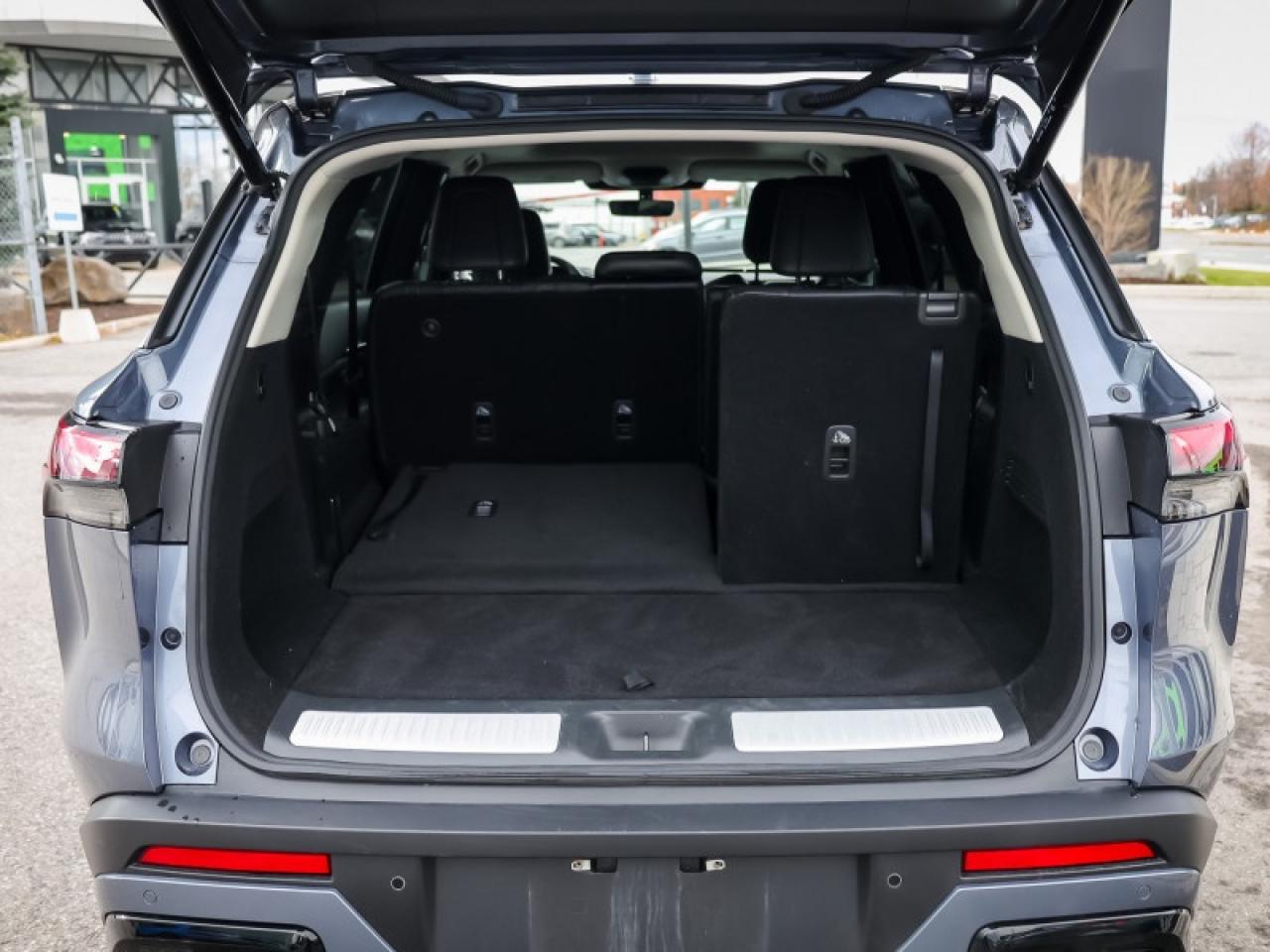 2023 Infiniti QX60 LUXE  - Certified - Leather Seats Photo