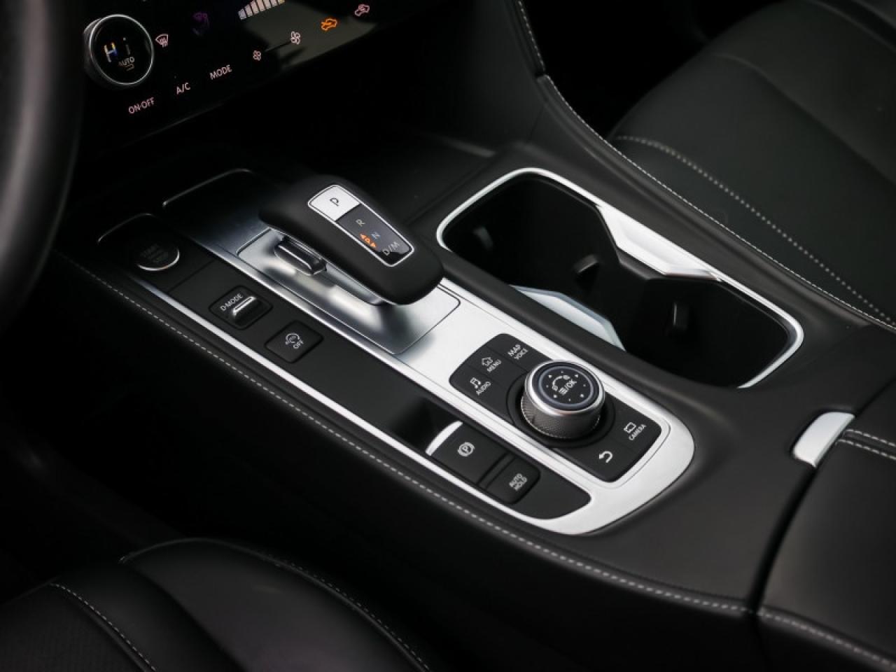 2023 Infiniti QX60 LUXE  - Certified - Leather Seats Photo