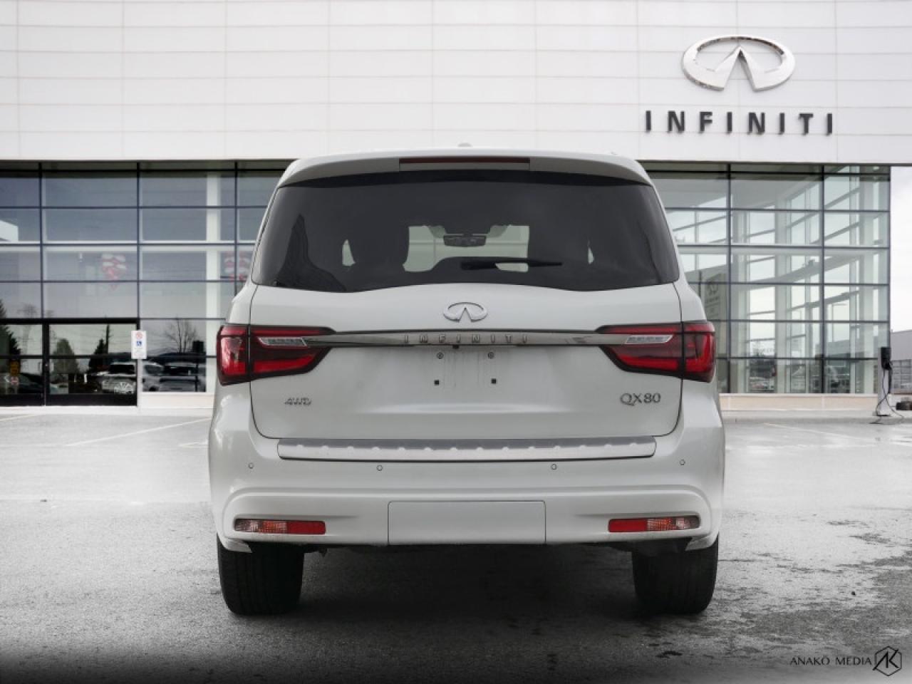 2024 Infiniti QX80 ProACTIVE 7-Passenger  - Leather Seats Photo2