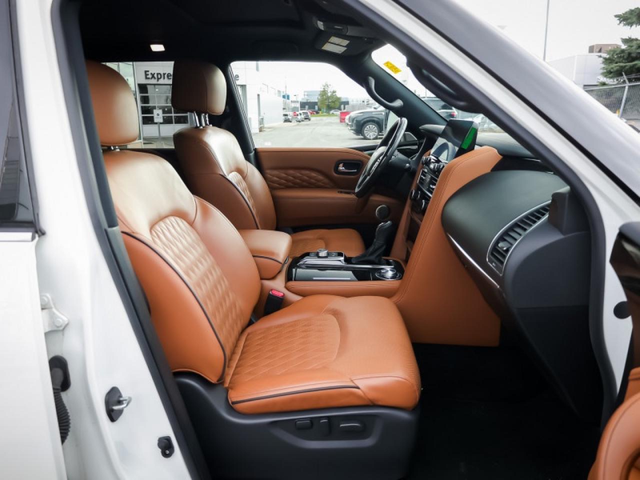 2024 Infiniti QX80 ProACTIVE 7-Passenger  - Leather Seats Photo